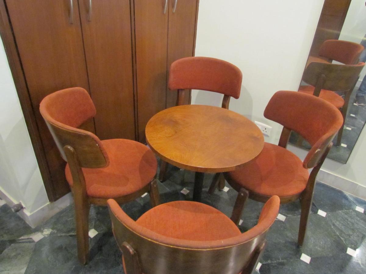 Fabhotel Naivara Boutique Udaipur Buitenkant foto