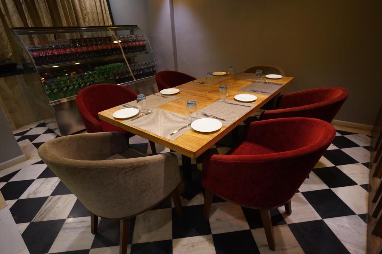 Fabhotel Naivara Boutique Udaipur Buitenkant foto