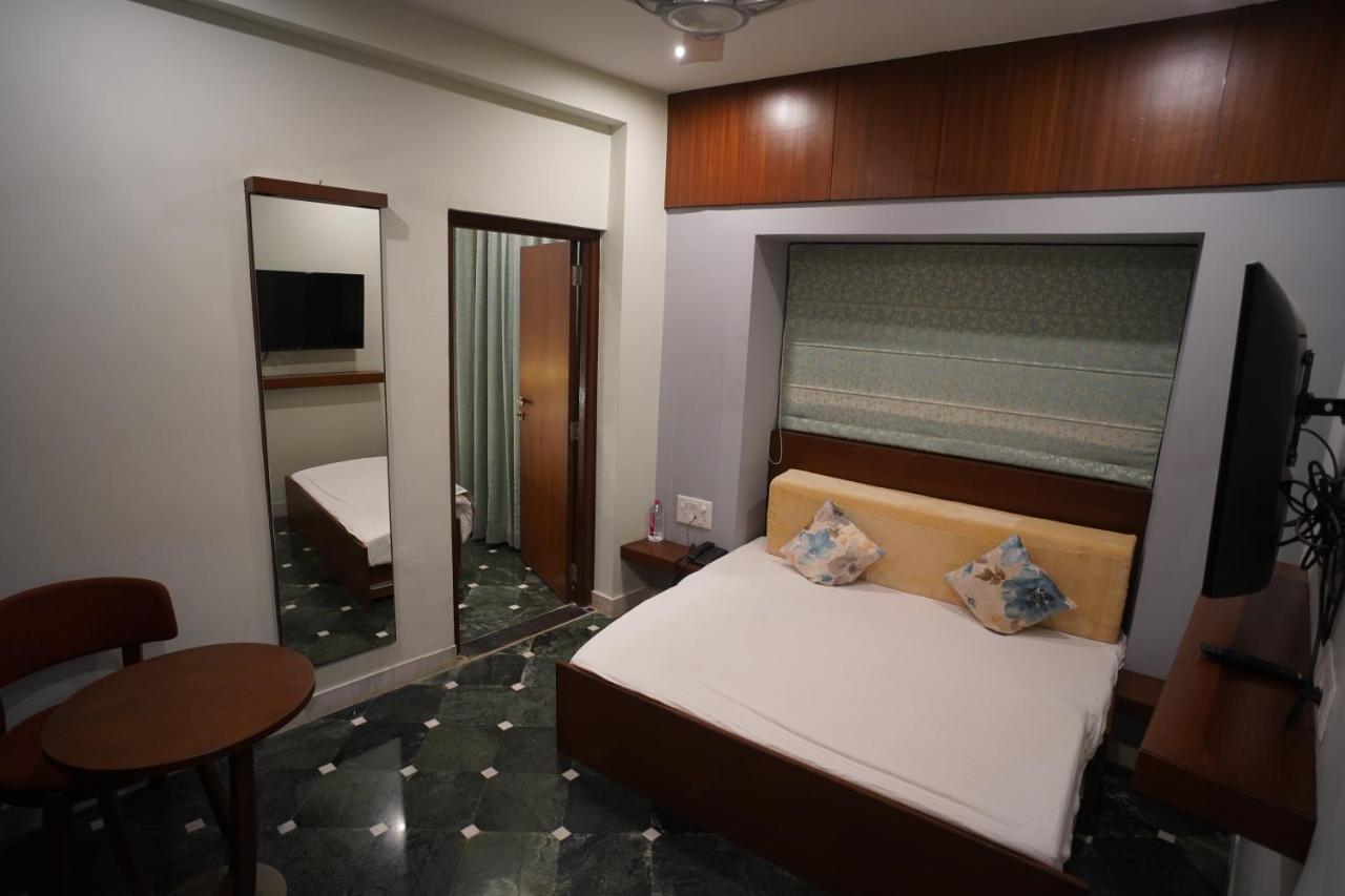 Fabhotel Naivara Boutique Udaipur Buitenkant foto