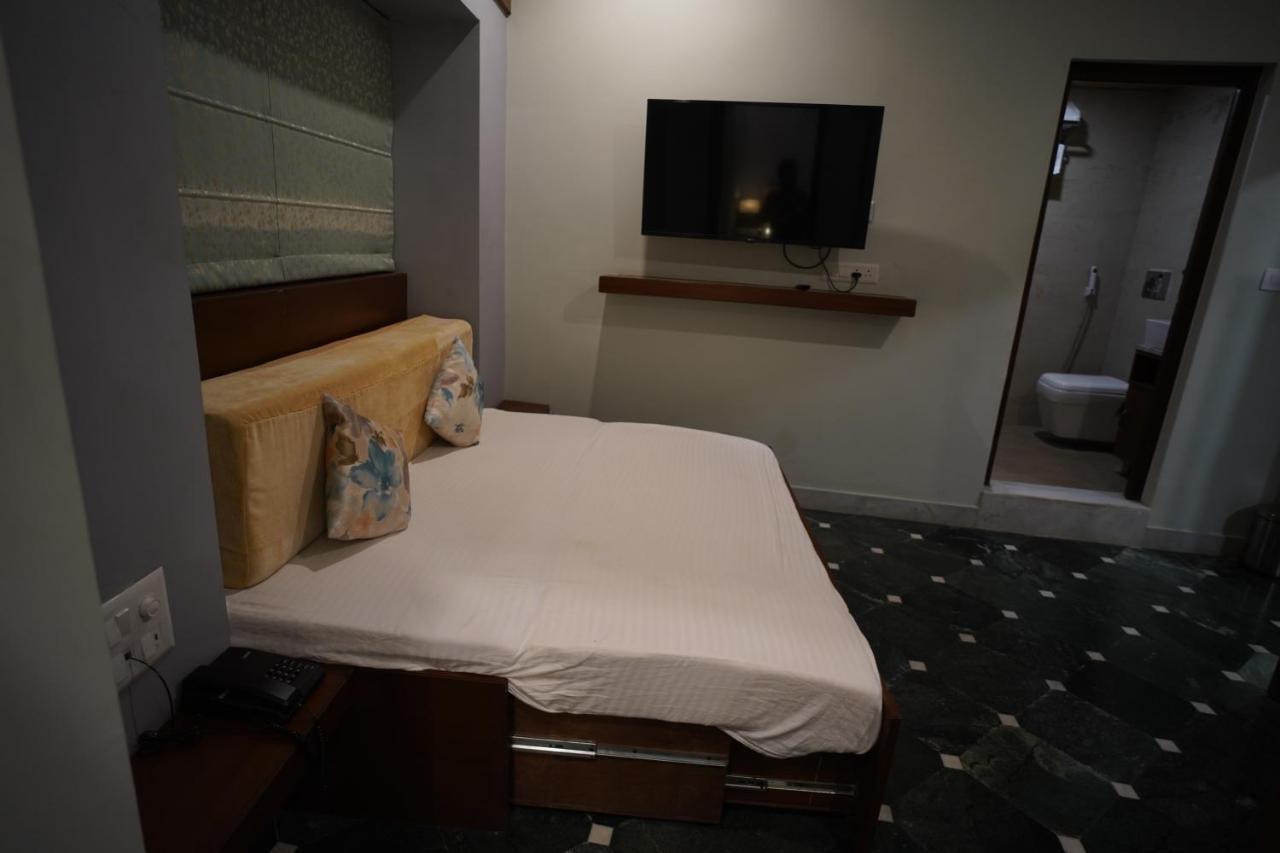 Fabhotel Naivara Boutique Udaipur Buitenkant foto