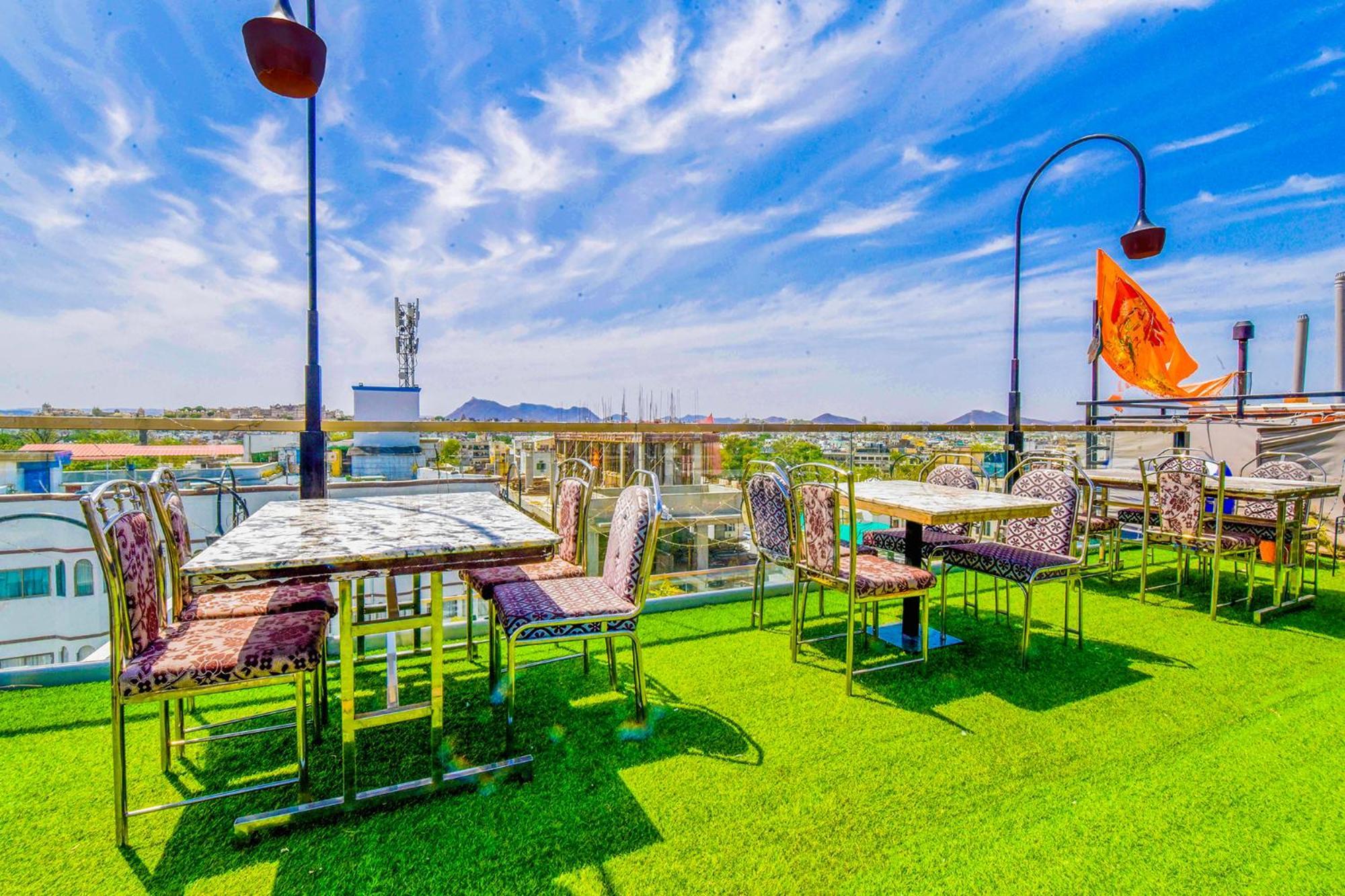 Fabhotel Naivara Boutique Udaipur Buitenkant foto